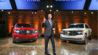 Illustration for article titled Gas Prices Drop, SUV/Truck Sales Increase, Americans Forget History